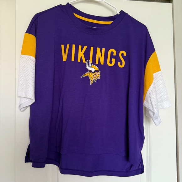 NFL Nike Dri-Fit Purple Cropped Minnesota Vikings Tee - Size L - Picture 1 of 3
